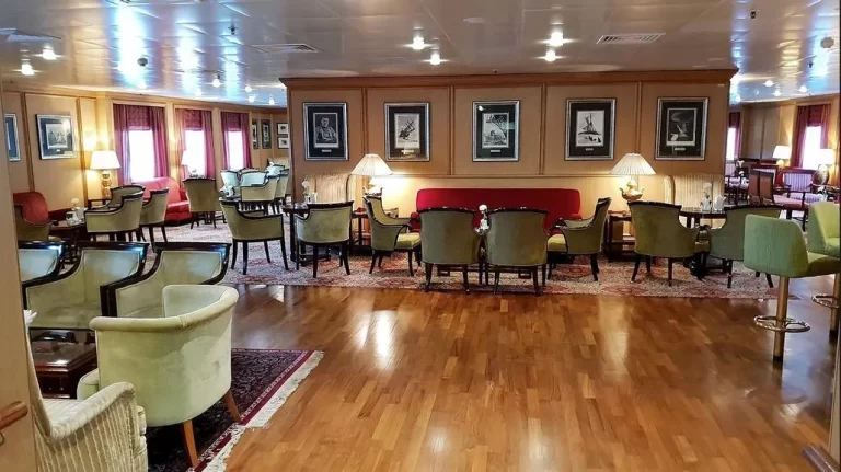 vita cruise ship img 03